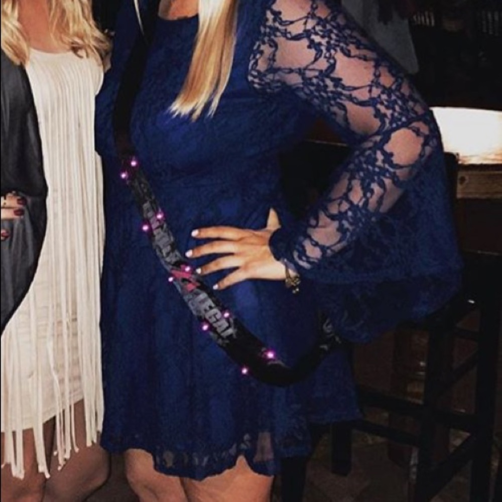 Blue dress - Picture 3 of 3